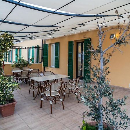 Hotel Globo Suite-Correnti Hotels Sanremo Exterior foto